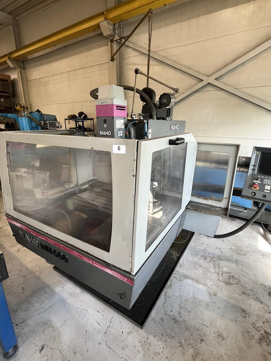 Maho MH600 CNC Fräsmaschine inkl. Werkzeuge